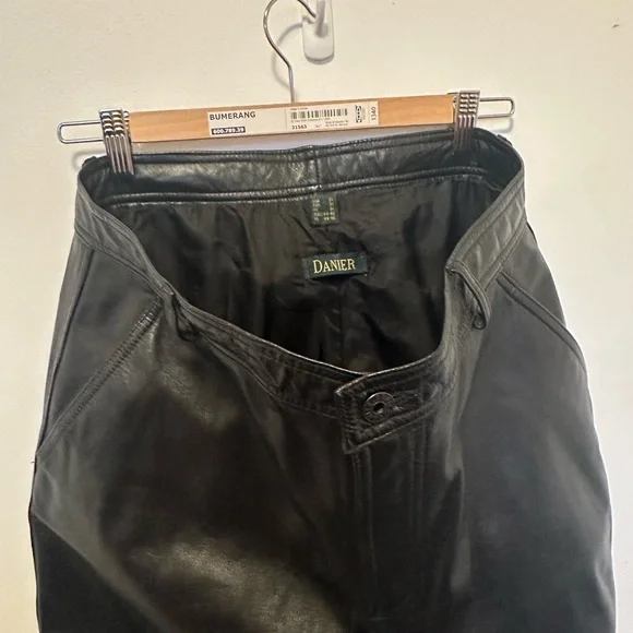 Vintage Danier Black Leather Pants Moto Bikercore Straight Leg 34” High Rise - Picture 13 of 15